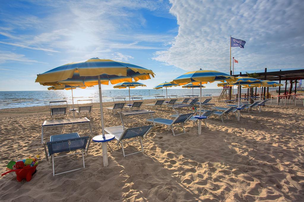 Le Murrine Frontemare Apartment Seaview Sottomarina Værelse billede