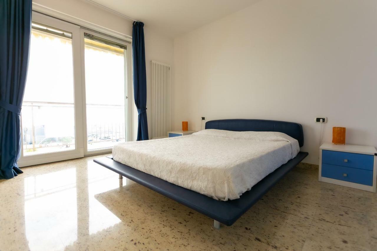Le Murrine Frontemare Apartment Seaview Sottomarina Eksteriør billede